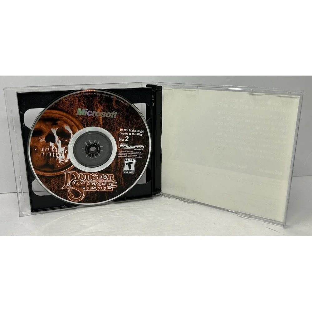 Dungeon Siege PC‎ 2002 Microsoft 2 Disc Set No Manual RPG Game